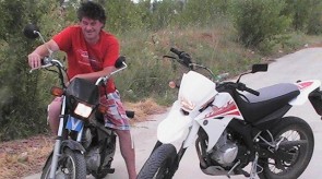 8d8e353b98d5191d5ceea1aa3eb05d43.jpg